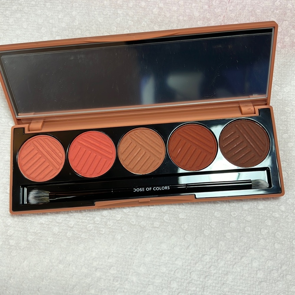 Dose Of Colors Sassy Siennas eyeshadow palette New